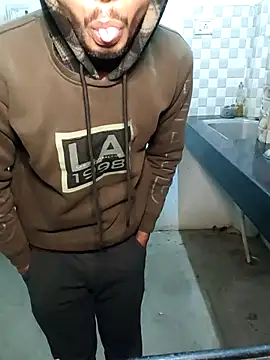 Snapshot of baby_Cpl21 chatting on 01-13-26, 03:39 baby Cpl21 online show from 01-13-26, 03:39