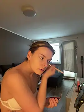 LisaFreierxx online show from 02-06-26, 01:03