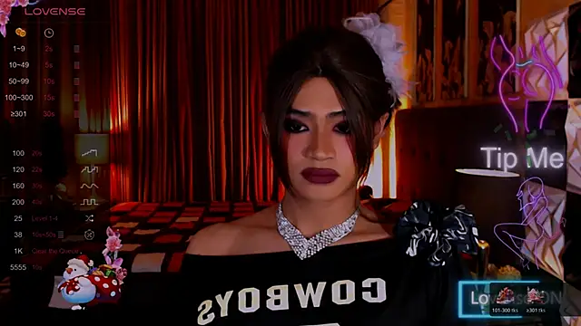 AthisaMooreTS online show from 12-22-25, 01:41