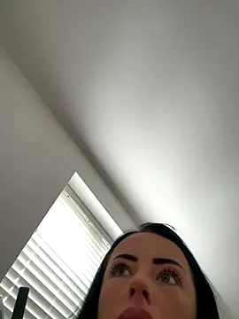 Bethrae25 online show from 11-28-25, 02:20