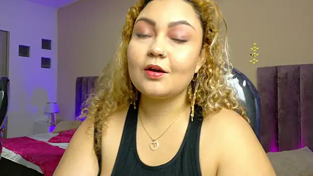 Sweet Rosee  online show from 12-20-25, 03:57