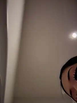 JIORYOvO online show from 04-25-26, 05:43