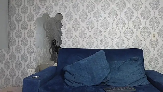 Boy savoy online show from 11-23-25, 07:41