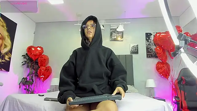 kendra london online show from 02-23-26, 11:18