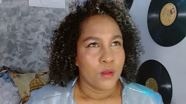 Ambar foxy online show from 11-06-25, 07:59