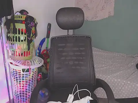 Snapshot of shayna_cute chatting on 07-03-26, 02:40 shayna cute online show from 07-03-26, 02:40