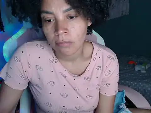 Snapshot of shayna_cute chatting on 08-03-26, 12:31 shayna cute online show from 08-03-26, 12:31