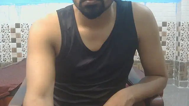 Snapshot of Sneha_lovely01 chatting on 06-14-26, 04:53 Sneha lovely01 online show from 06-14-26, 04:53