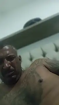 negrocomomisuerte online show from 04-15-26, 09:16