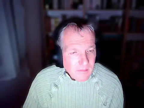 Snapshot of ChocolatMilka44 chatting on 11-04-25, 09:47 ChocolatMilka44 online show from 11-04-25, 09:47