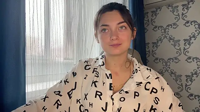 TwotyBright online show from 11-28-25, 08:06