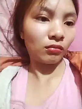 Snapshot of Ye_n chatting on 12-04-25, 07:39 Ye n online show from 12-04-25, 07:39