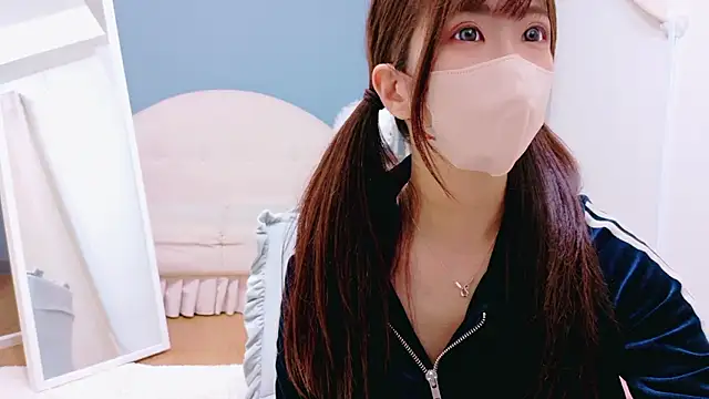 oto-X-cup online show from 11-15-25, 06:22