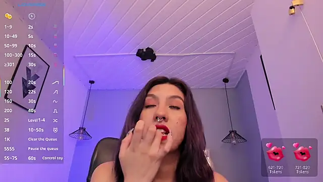 zoe-moreau online show from 03-05-26, 08:16