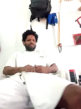 Angel23cm1 online show from 04-12-26, 01:05