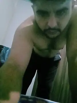 Snapshot of Yerackhip chatting on 06-09-26, 04:13 Yerackhip online show from 06-09-26, 04:13