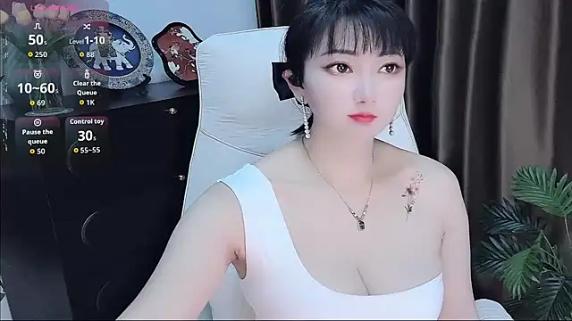 Ella99 online show from 01-13-26, 02:22