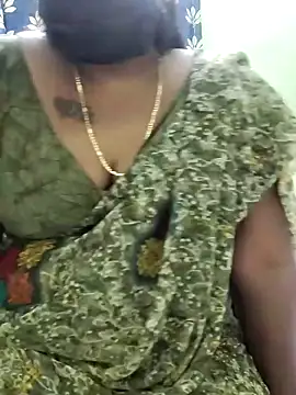 Snapshot of tam-queen1 chatting on 11-10-25, 09:08 tam-queen1 online show from 11-10-25, 09:08