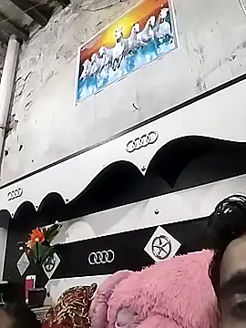 Snapshot of Hot-Couple26 chatting on 11-06-25, 05:58 Hot-Couple26 online show from 11-06-25, 05:58