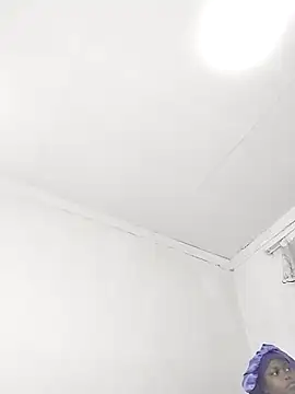 SweetSavage18 online show from 02-09-26, 12:25