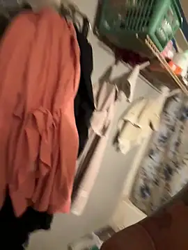 bkuterbach2015 online show from 12-16-25, 09:36