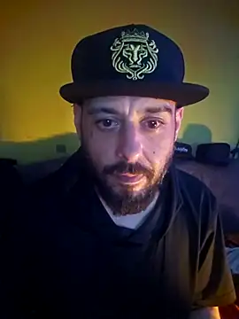 Snapshot of DonJuanDeBomboni chatting on 11-03-25, 03:19 DonJuanDeBomboni online show from 11-03-25, 03:19