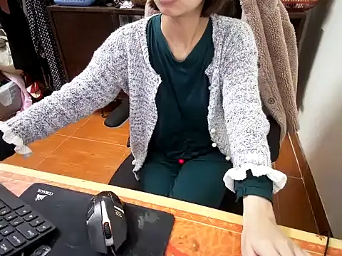 ---Lusi03--- online show from 02-03-26, 03:50