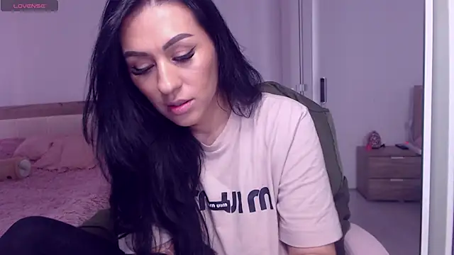 RachelVegass online show from 05-18-26, 11:38