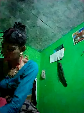 Snapshot of Jooli_cuty chatting on 06-03-26, 04:23 Jooli cuty online show from 06-03-26, 04:23