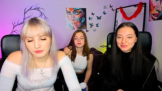 baby hotte online show from 12-23-25, 06:44