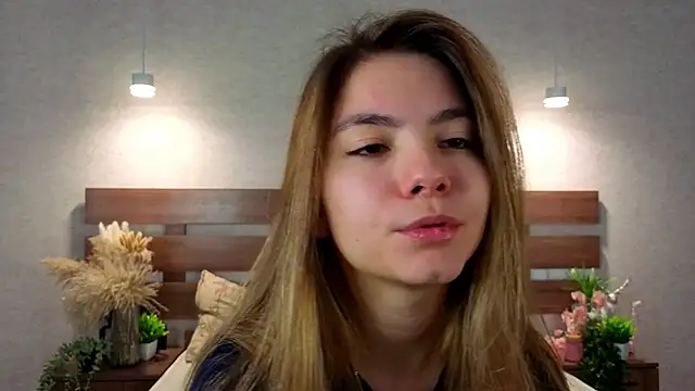 Snapshot of MargieDavidson chatting on 02-09-26, 08:40 MargieDavidson online show from 02-09-26, 08:40