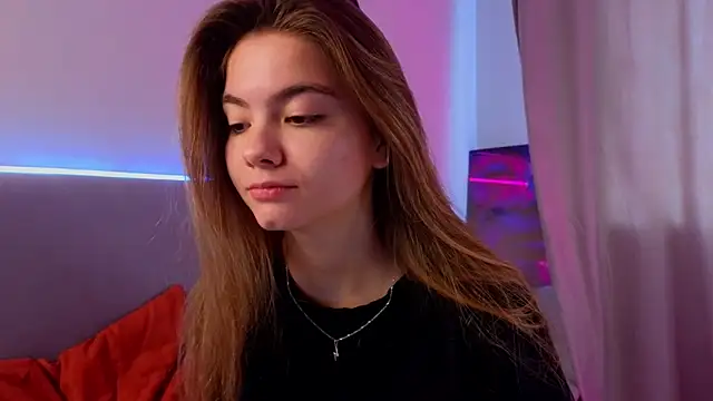 Snapshot of MargieDavidson chatting on 03-06-26, 08:55 MargieDavidson online show from 03-06-26, 08:55