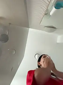 VickyM99 online show from 12-15-25, 07:56