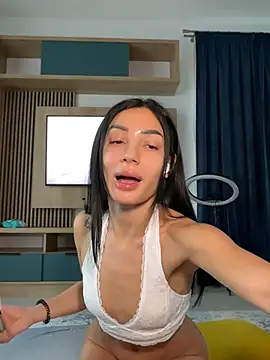 Snapshot of VickyM99 chatting on 04-30-26, 04:41 VickyM99 online show from 04-30-26, 04:41