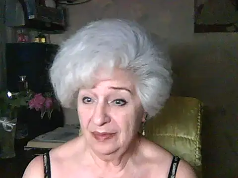 ValeriaKroww online show from 06-14-26, 05:04