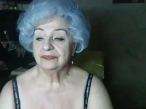ValeriaKroww online show from 07-04-26, 05:41