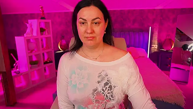 VelvetLuck online show from 04-23-26, 12:15