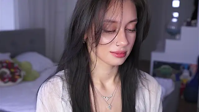 MarvisKuhIo online show from 11-13-25, 05:39