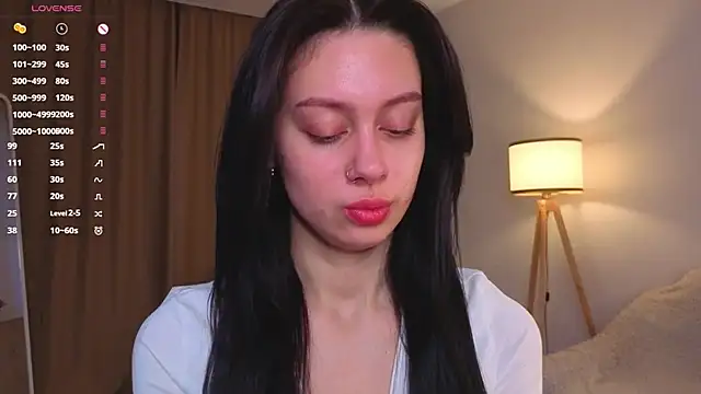 MarvisKuhIo online show from 12-15-25, 05:34