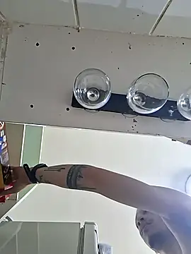 katy699 online show from 11-04-25, 06:40