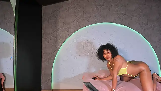 Shanelsmith online show from 02-19-26, 10:17