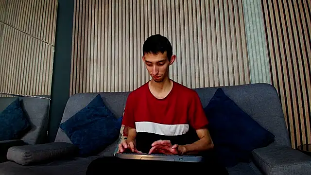 ZyroNight online show from 01-13-26, 12:49