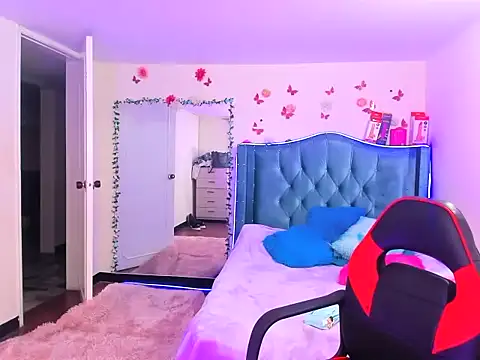 Aurora sky9 online show from 01-13-26, 08:14