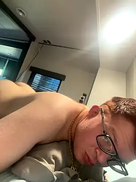 Snapshot of Mr-Red1997 chatting on 11-08-25, 07:12 Mr-Red1997 online show from 11-08-25, 07:12