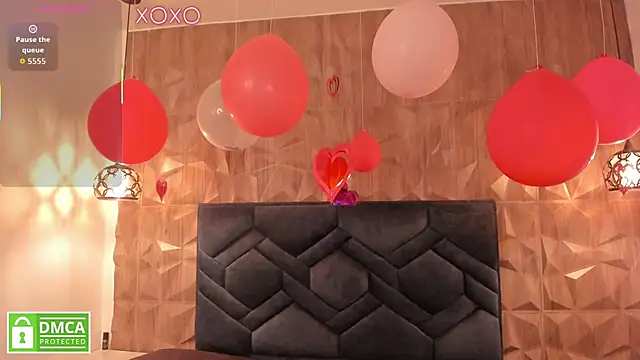 Kiara velvet   online show from 02-18-26, 07:32