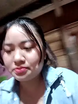 Bee-bgolden online show from 11-30-25, 10:14