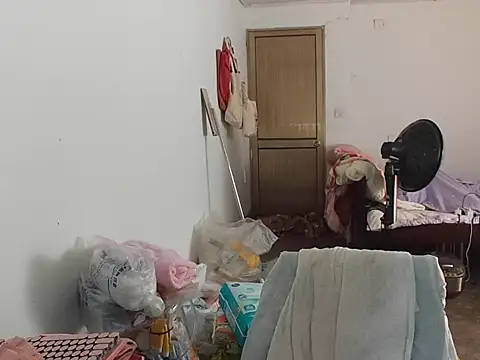 RebelAura online show from 06-11-26, 12:32
