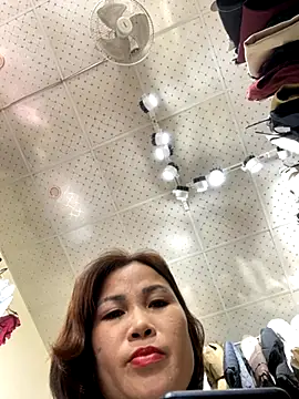 Snapshot of Liliy2x chatting on 11-04-25, 07:40 Liliy2x online show from 11-04-25, 07:40