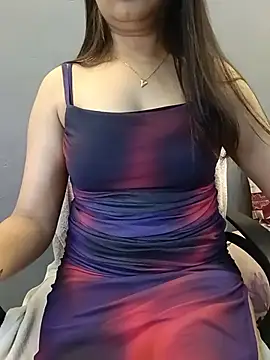 Snapshot of Nikkify chatting on 07-18-26, 04:44 Nikkify online show from 07-18-26, 04:44