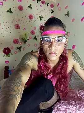 Snapshot of Sthefy_luna131 chatting on 11-08-25, 01:28 Sthefy luna131 online show from 11-08-25, 01:28